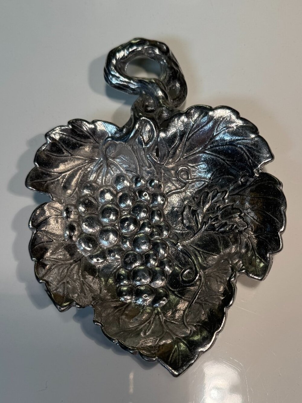 Arthur Court Nut Tray - Pewter